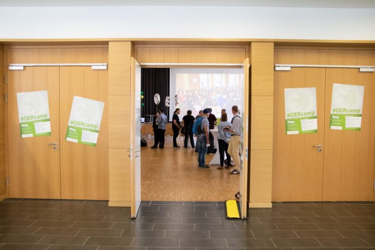 Mehr über den Artikel erfahren 10 Jahre OERcamp