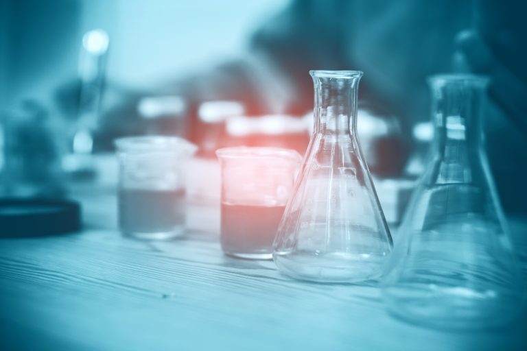 Mehr über den Artikel erfahren Chemische Experimente mit Videos dokumentieren